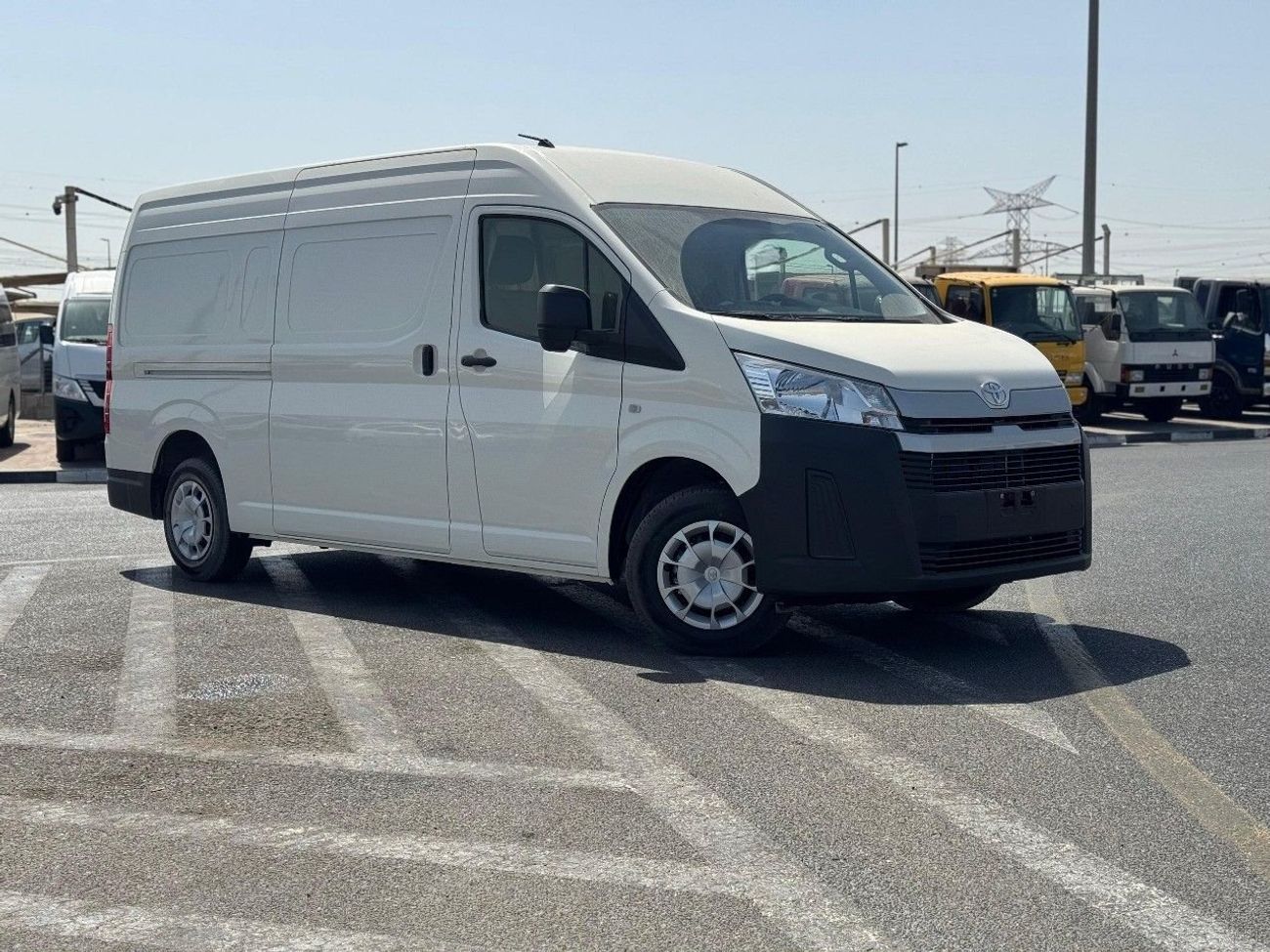 Toyota Hiace Hiace 3.5 MT petrol 2026