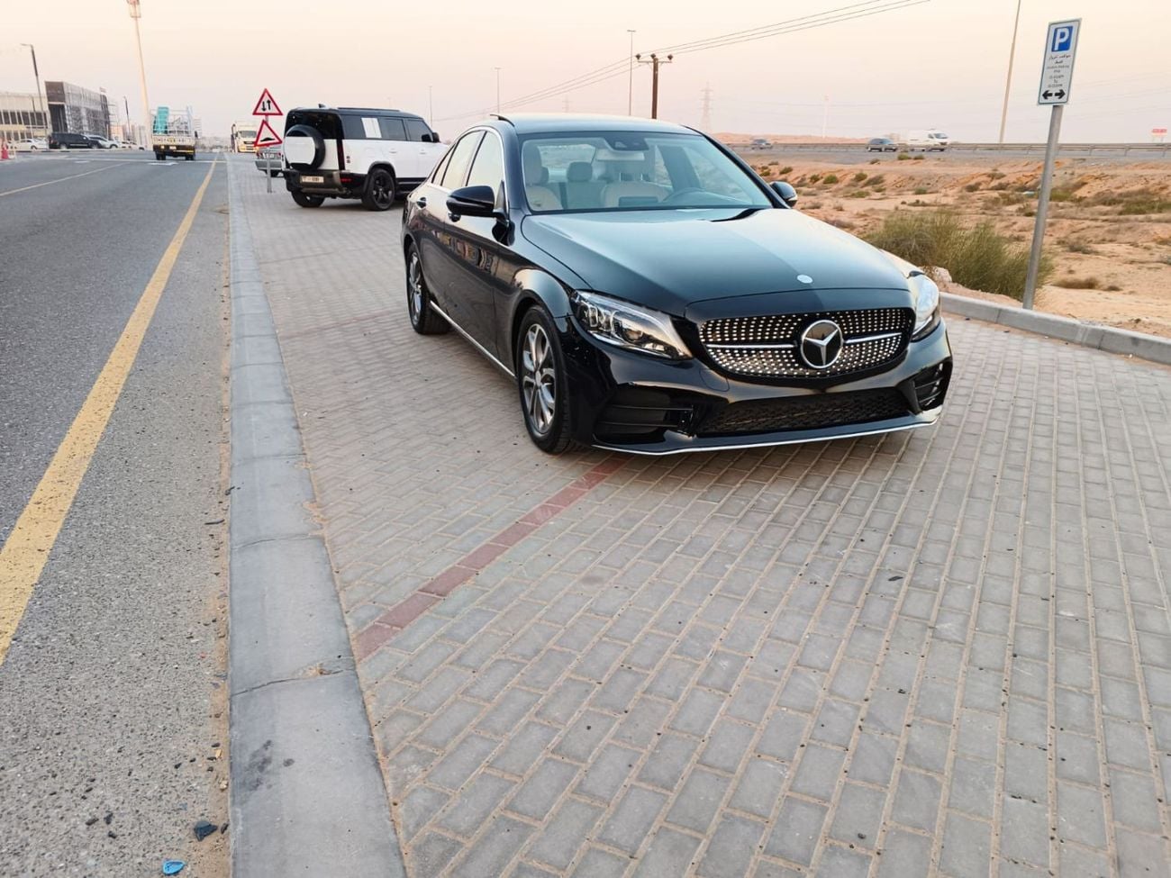 Mercedes Benz C300 low milage