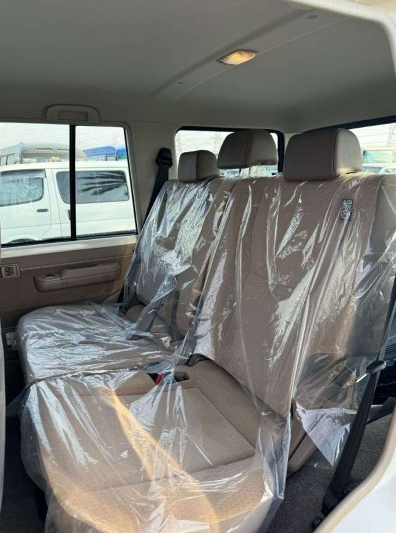 Toyota Land Cruiser 70 TOYOTA LANDCRUISER 76 4.0L V6 PETROL GRADE E MANUAL