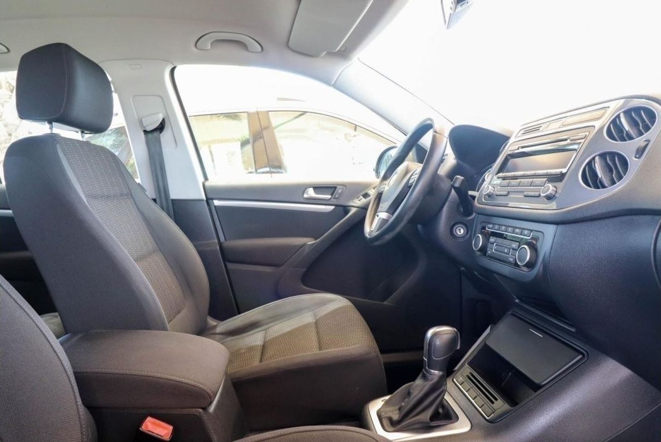 Volkswagen Tiguan SE B7