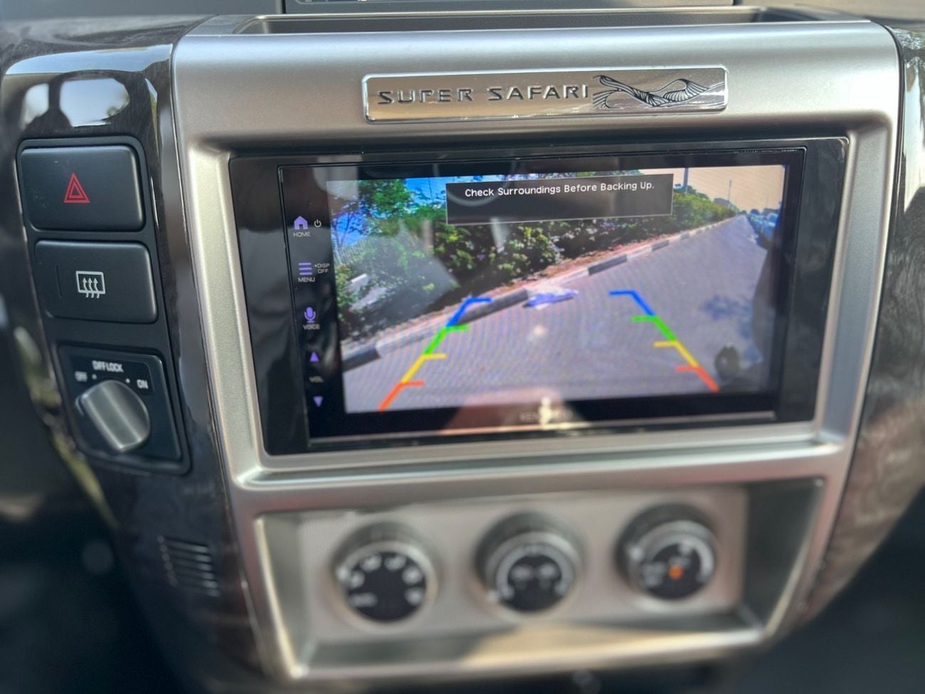 نيسان باترول سوبر سفاري SUPER SAFARI