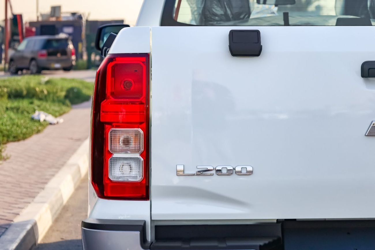 Mitsubishi L200 GL Petrol 2027 | 2.4L Petrol 4x4 MT | DC Pickup | Brand New | EXPORT