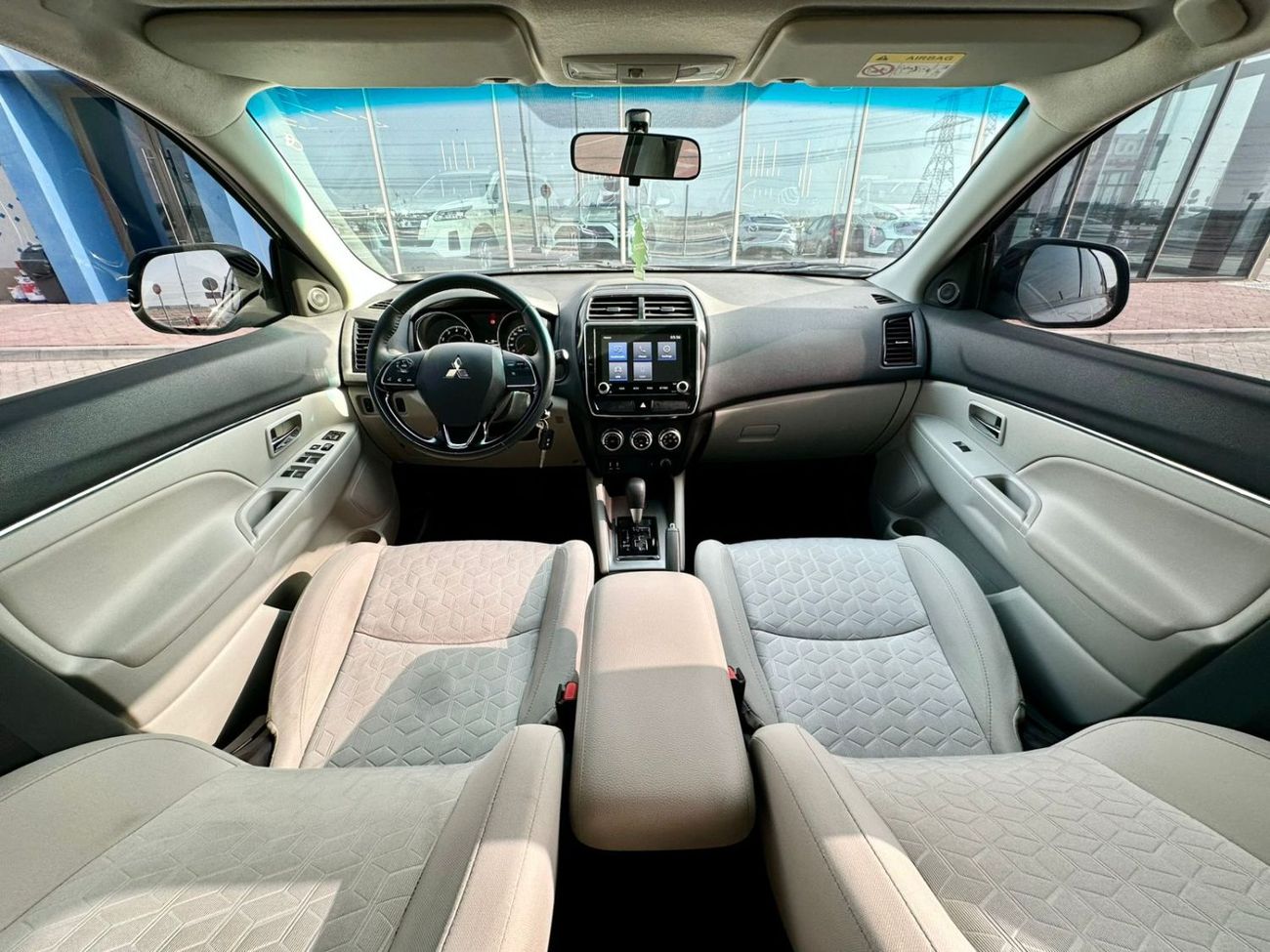 ميتسوبيشي ASX Mid 2.0L FWD