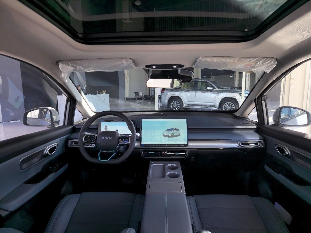 GAC Aion Y On top of pioneering battery technology, the vehicle offers an impressive NEDC range of 400 kilomete