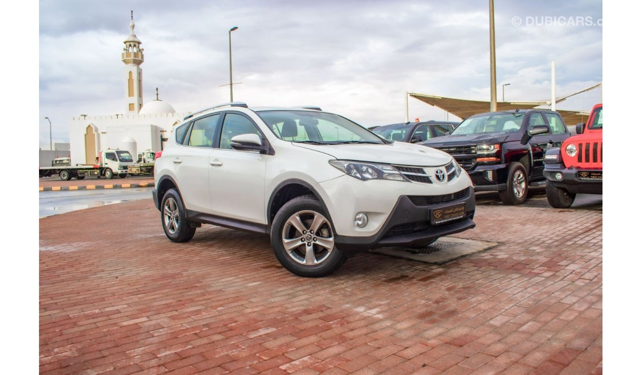 Toyota RAV4 EXR 2015 | TOYOTA RAV4 | EXR 4WD | GCC | VERY WELL-MAINTAINED | SPECTACULAR CONDITION | FLEXIBLE DOW