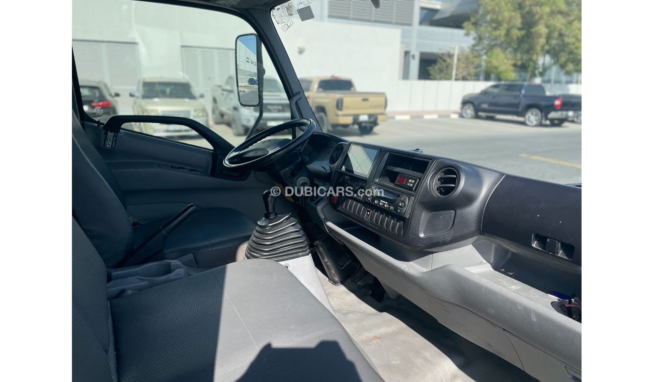 هينو 300 GCC 714 Freezer