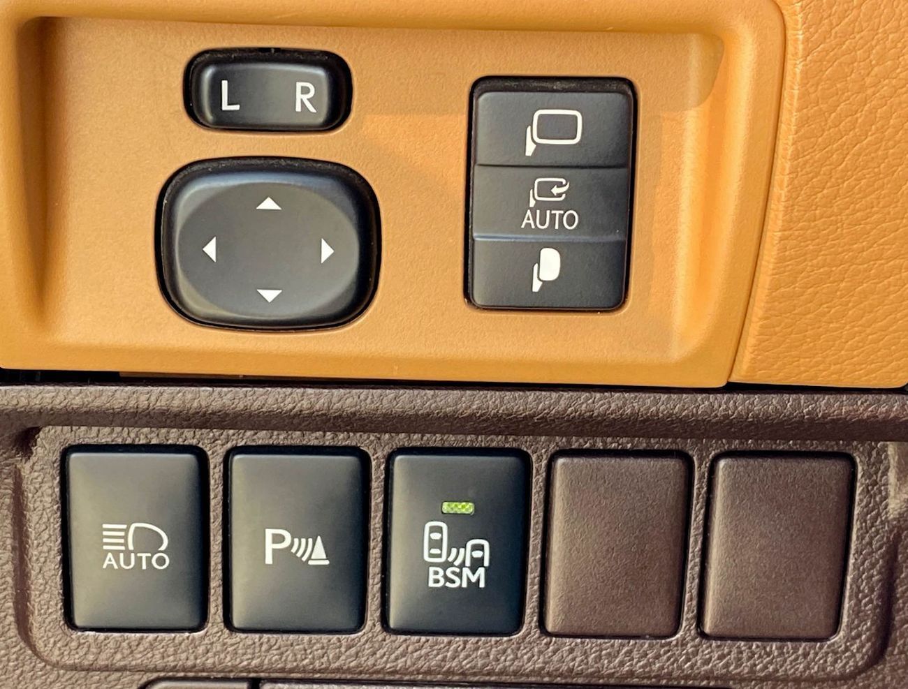 Lexus ES350 Platinum 3.5L FWD Lexus ES350 3.5L | V6 | 2018 GCC   | Accident Free  Excellent Cond