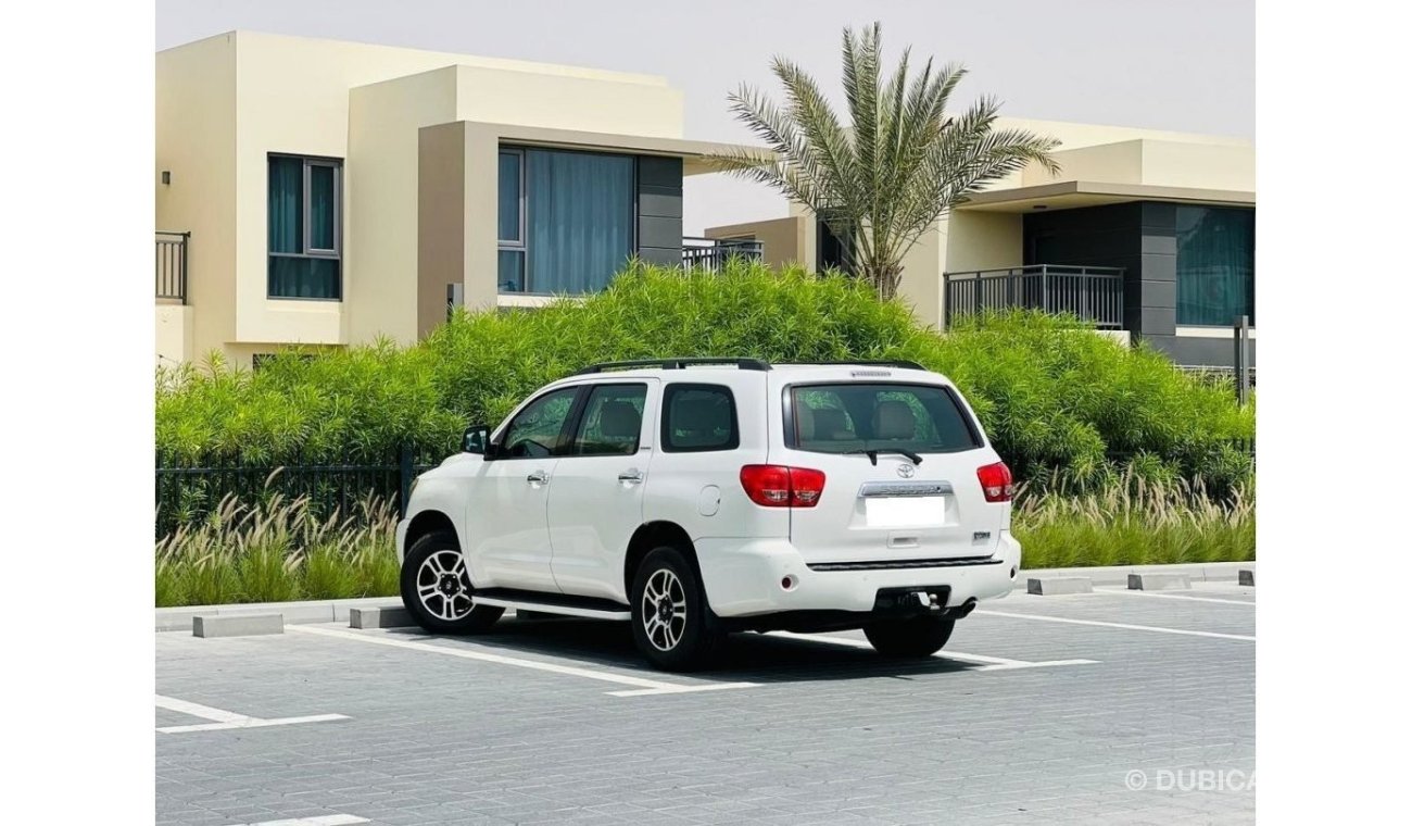 Toyota Sequoia Limited Limited Limited || GCC || 8 seater || Well Maintained