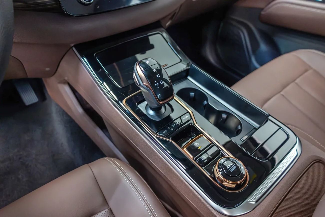 سبروس X300 Spruce X300  4WD By Nissan Company