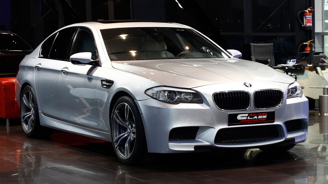 بي أم دبليو M5
