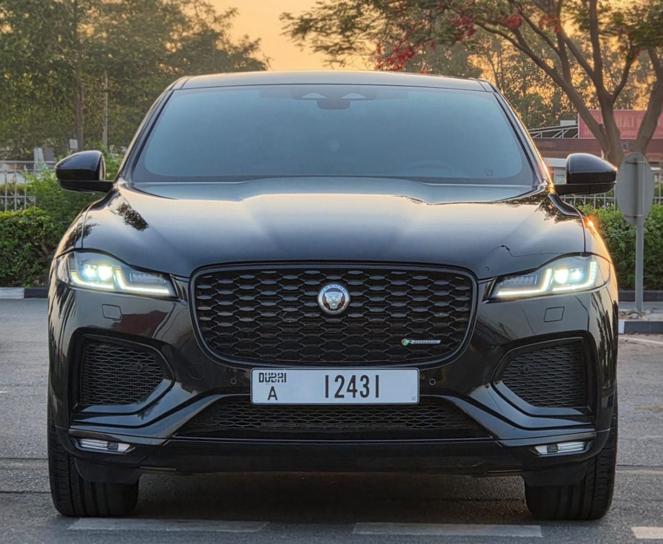 Jaguar F-PACE R-DYNAMIC HSE P250 Jaguar F-Pace R-Dynamic 2022 GCC Specs - Full Service History Excellent Condition