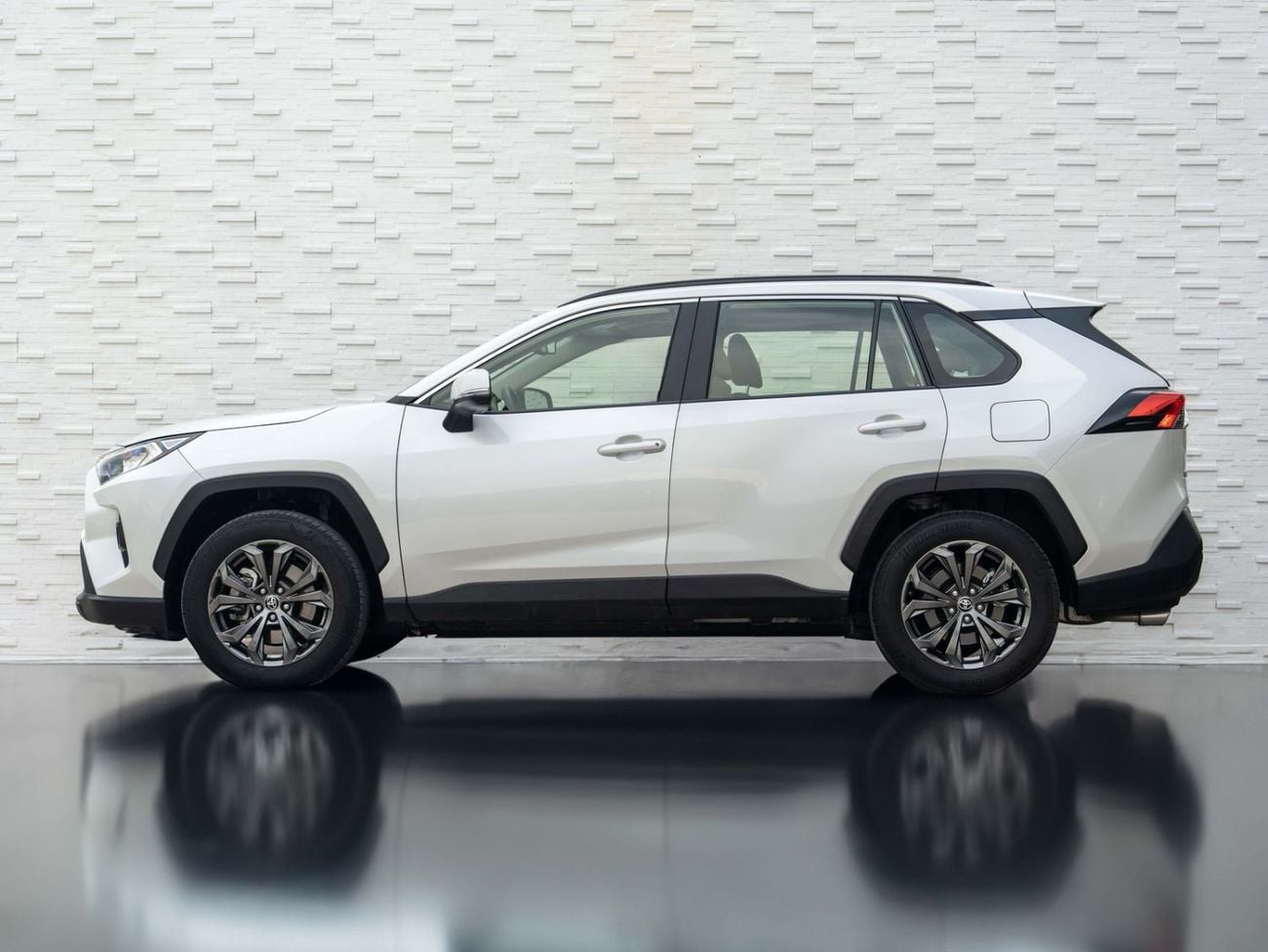 تويوتا راف ٤ VX Toyota RAV4 2024 مقابل 1,577.00 AED شهريًا