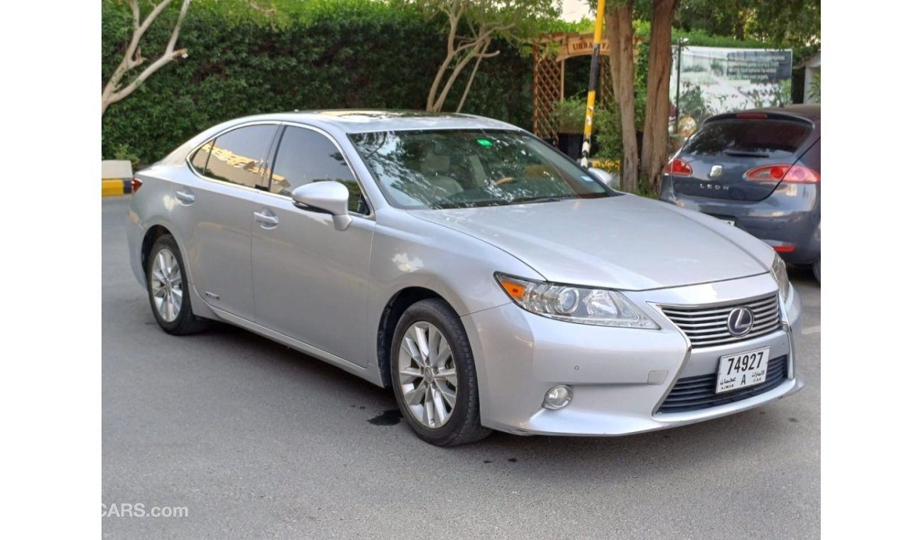 Lexus ES350 E300HYBRID