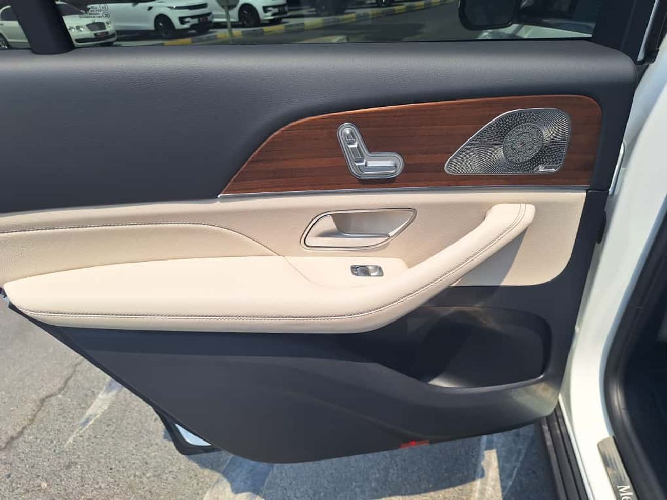 مرسيدس بنز GLS 450 4MATIC