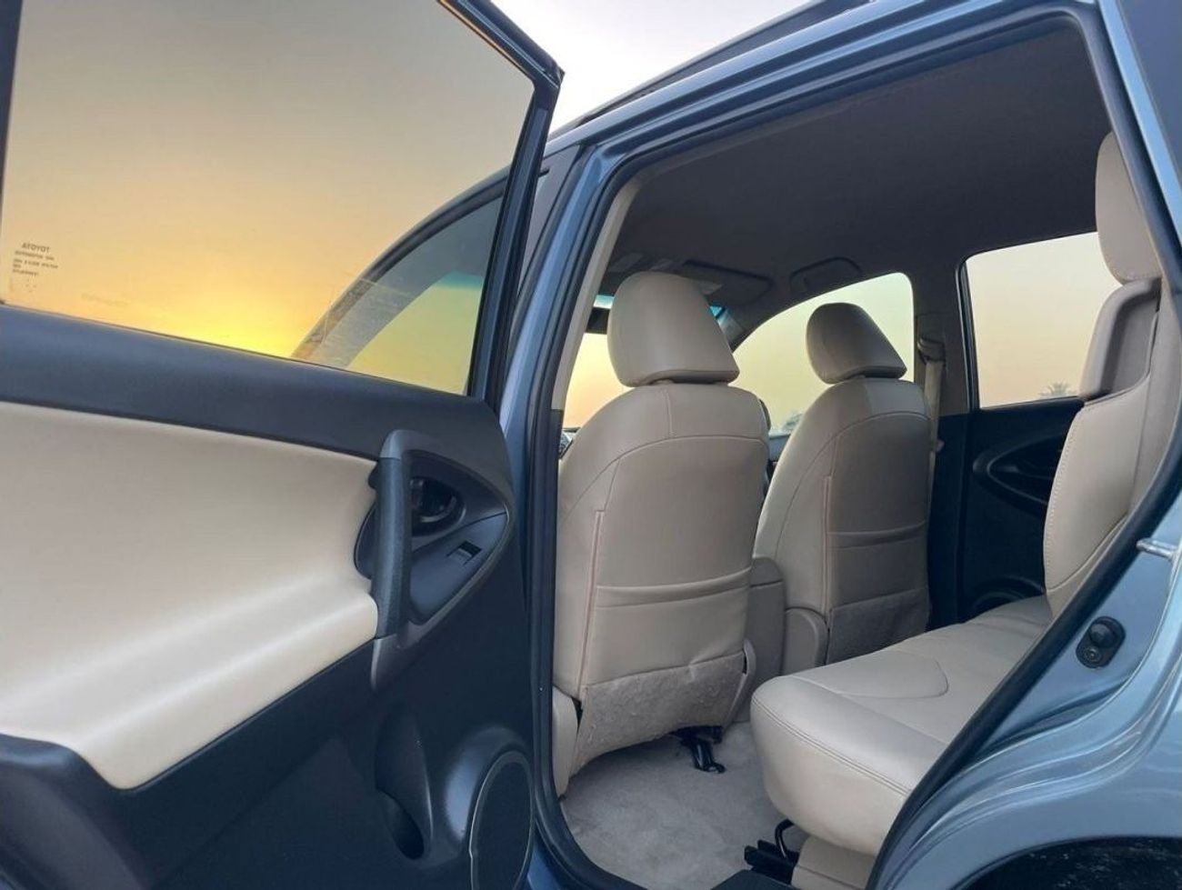 تويوتا راف ٤ ليميتيد 2012 Toyota Rav4 2.5L V4 VVT-I Super Strong Engine - Freshly Imported USA - UAE PASS