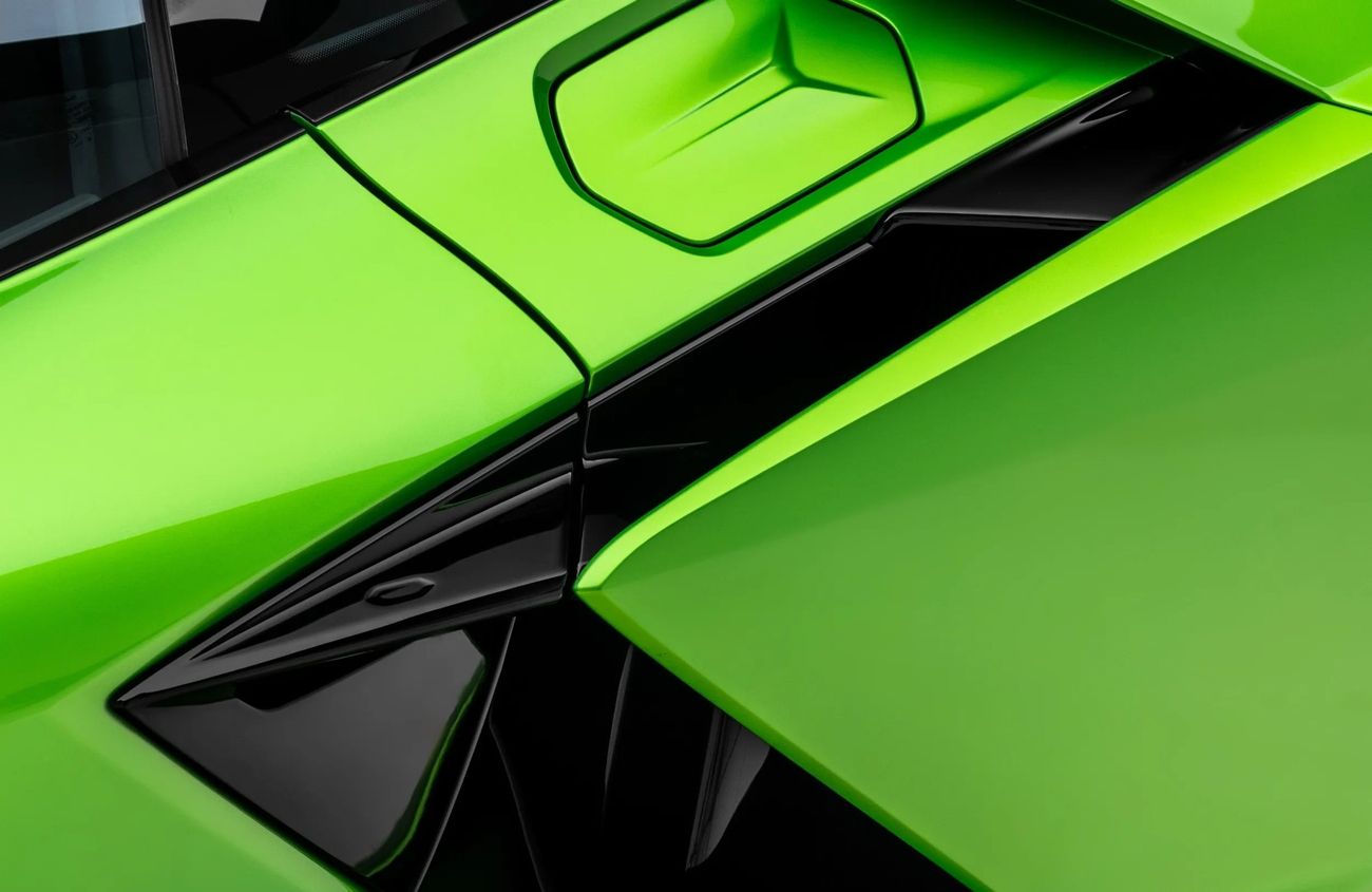 Lamborghini Revuelto 6.5L V-12 Naturally Aspirated Engine + eMotor