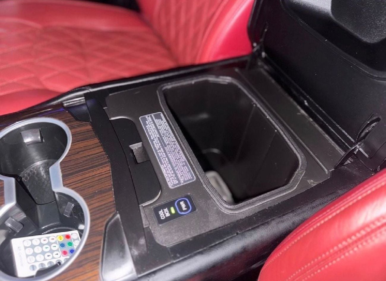 Toyota Land Cruiser 2020 Model Facelift to LC300 2025 Shape Exterior and Interior Both Car is very Clean and Perfect Con