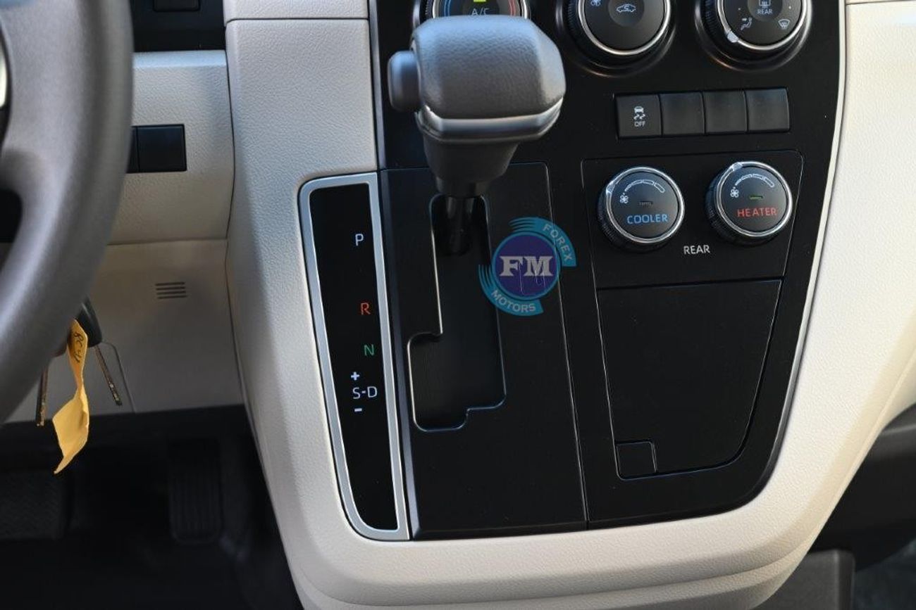 Toyota Hiace Highroof GL V6 3.5L Petrol 13 Seater Automatic