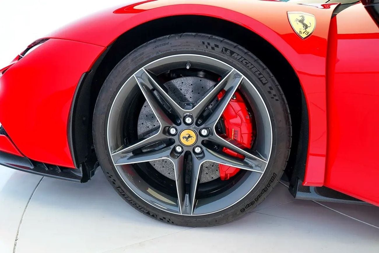 Ferrari SF90 STRADALE