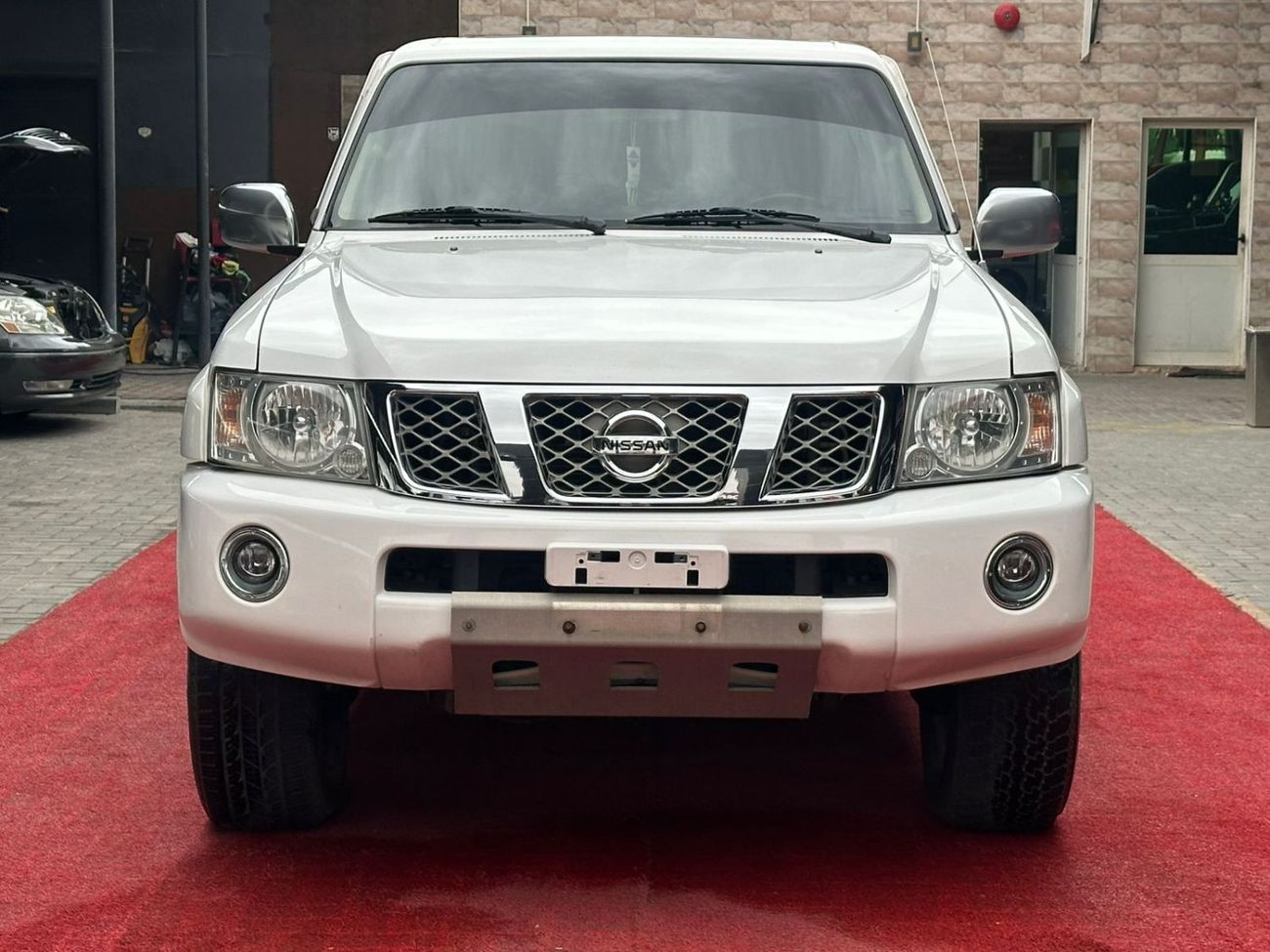 نيسان باترول سفاري Safari 4.8L A/T