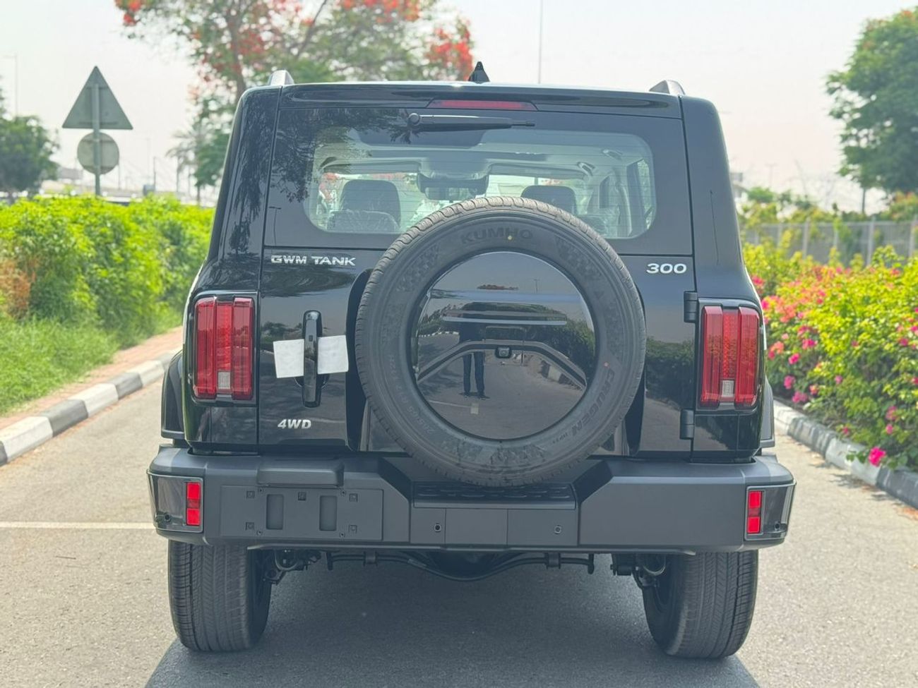 تانك 300 2.0L PETROL AUTOMATIC TRANSMISSION