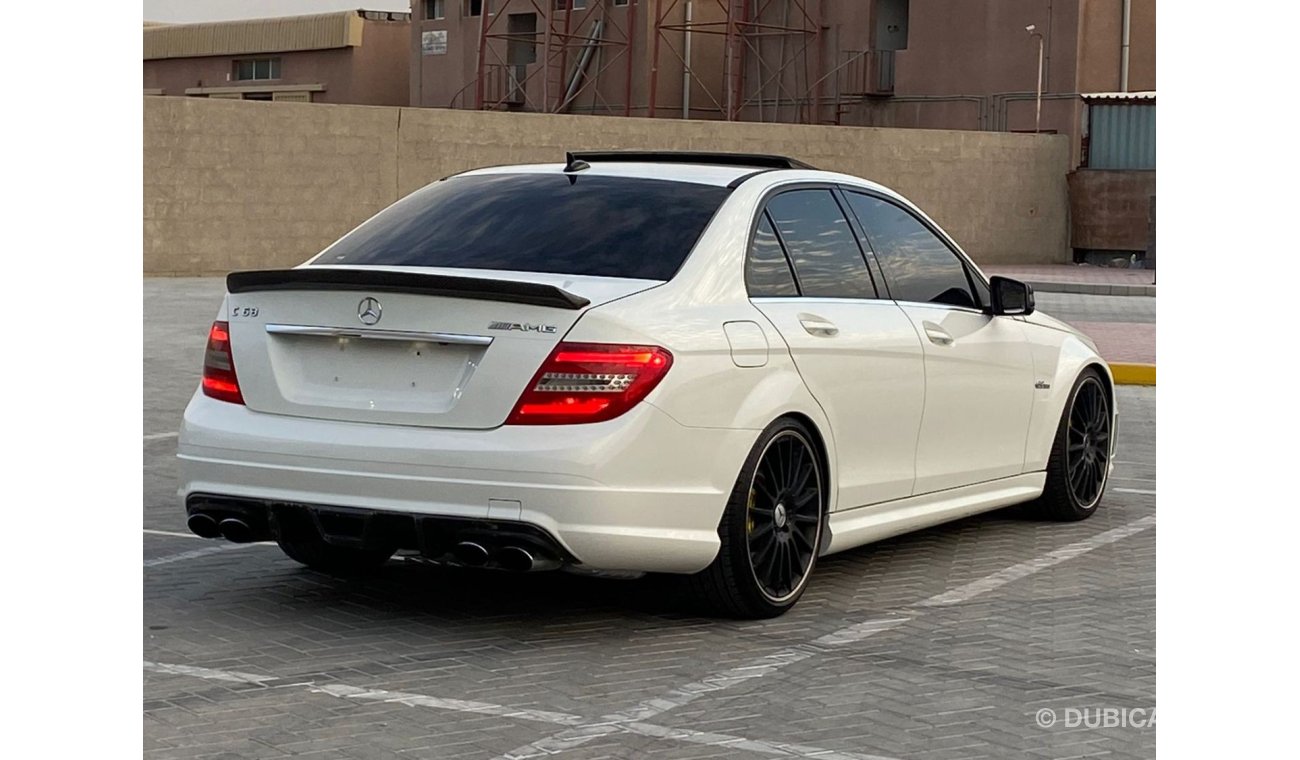 مرسيدس بنز C 63 AMG