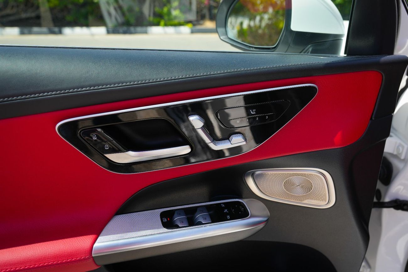 Mercedes Benz GLC 300 PREMIUM PLUS
