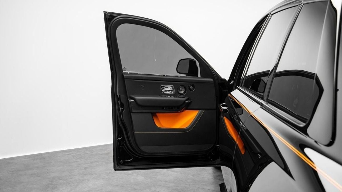 رولز رويس كولينان Black Badge - 2025 - GCC - Under Warranty and Service Contract