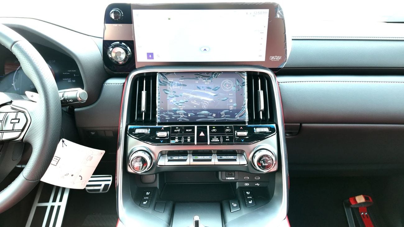 لكزس LX 700h F Sport