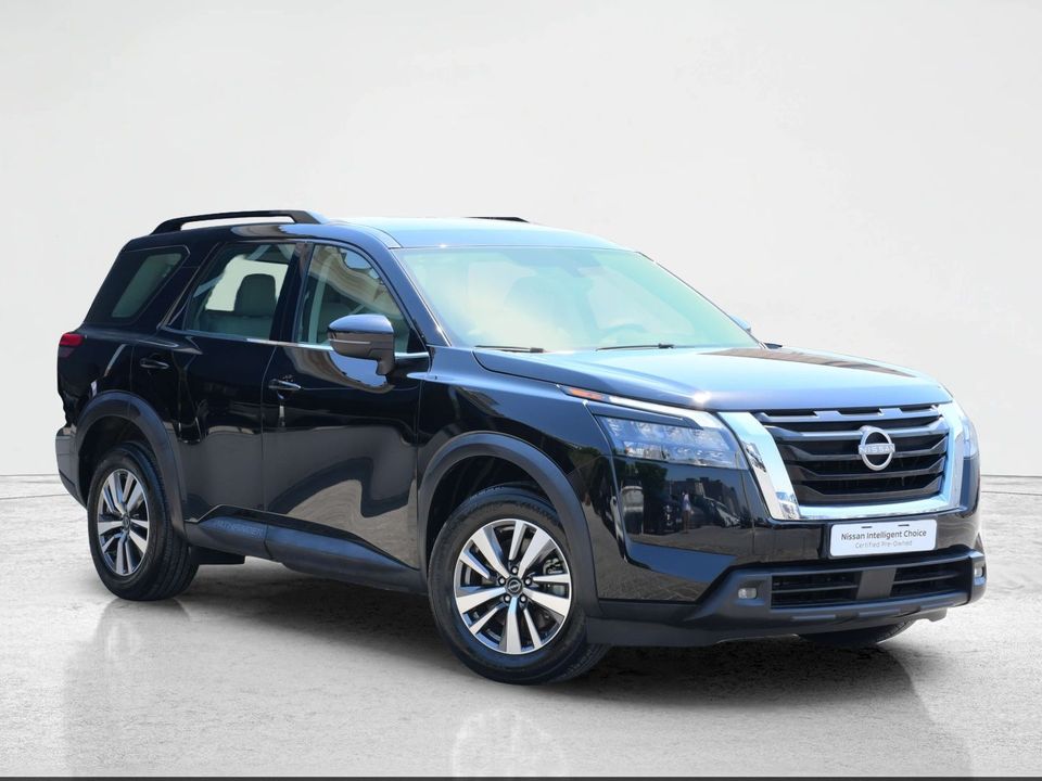 Nissan Pathfinder S