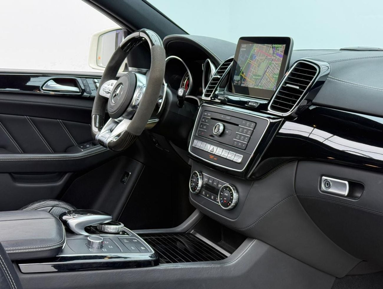 مرسيدس بنز GLE 63 S AMG 2016 Mercedes-Benz GLE 63 S AMG, Excellent Condition ,Japanese Spec.