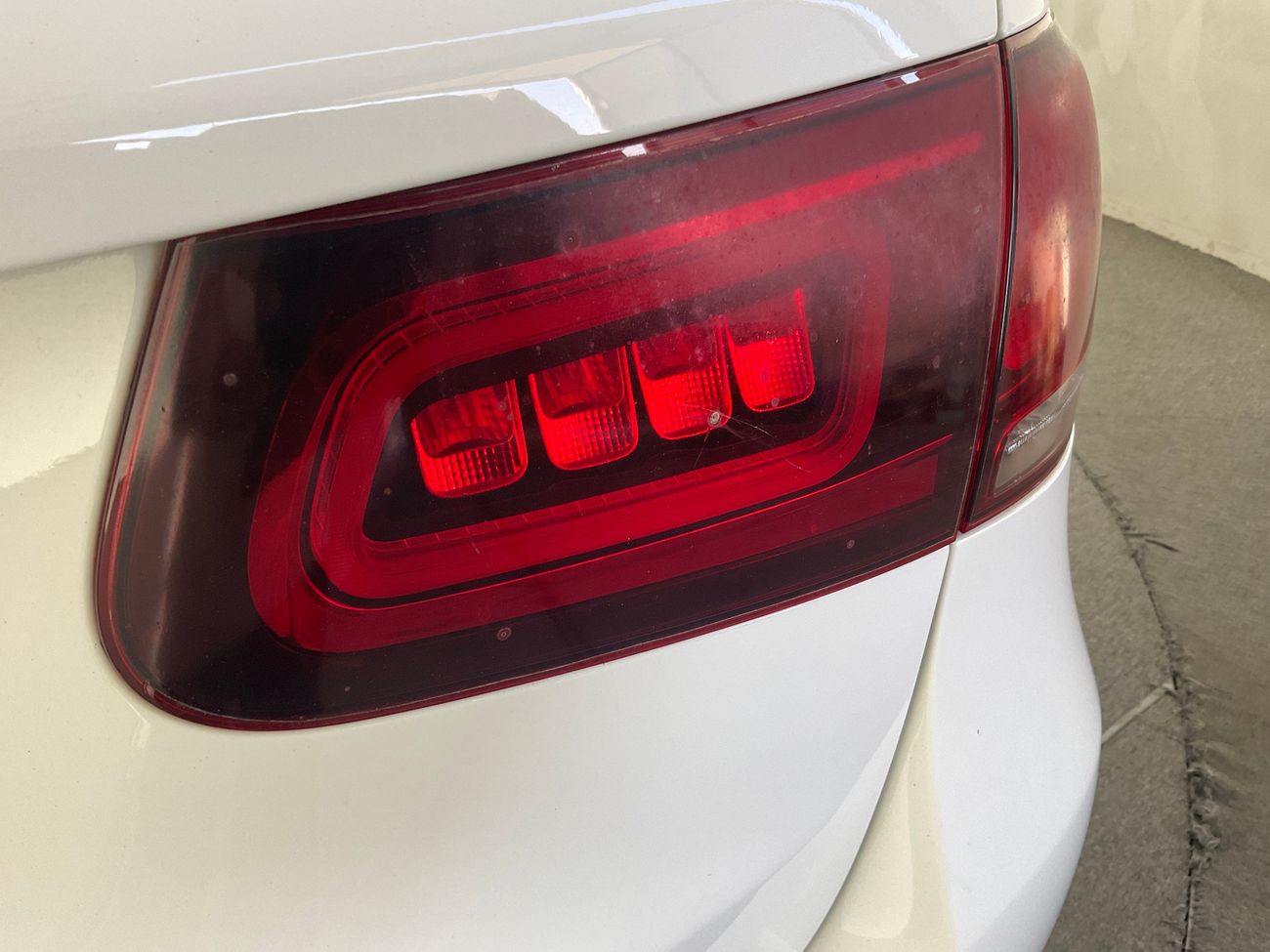 مرسيدس بنز GLC 200 Premium+ | upto AED 20,000 Ramadan Discount | شامل الضمان | 0 ﺪﻔﻋﺓ ﺃﻮﻟﻯ