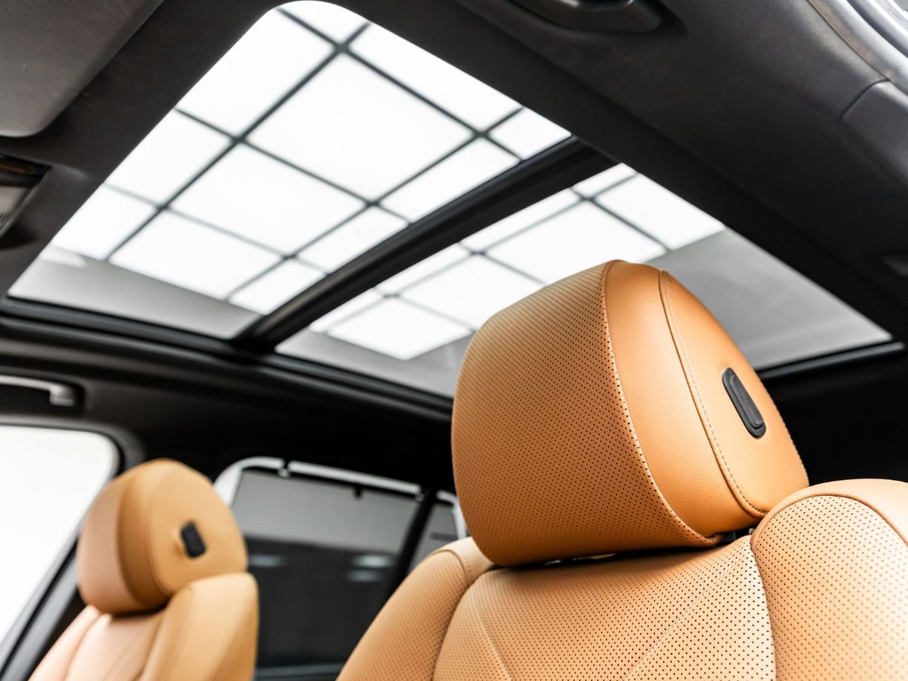 BMW X5 40i xDrive 3.0L 2024 BMW X5 xDrive40i, BMW Warranty + Service Contract, Low KMs, GCC