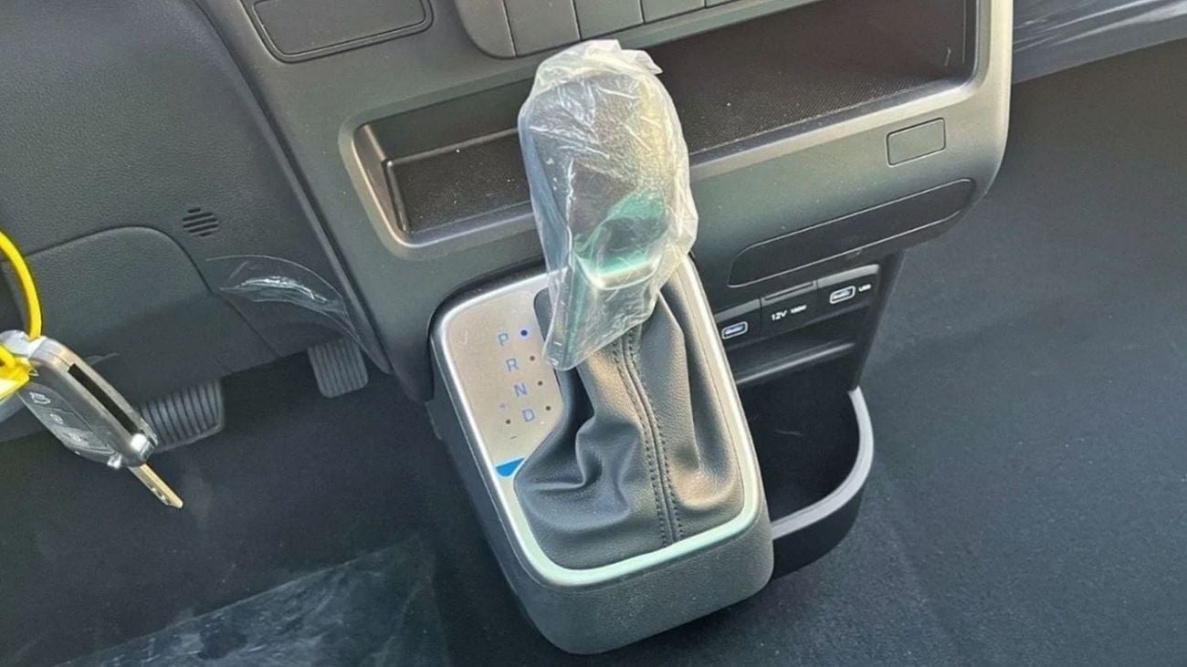 Hyundai Staria 3.5L Cargo Van | 5 Door | Automatic Transmission | Zero KM | Ramadan Offer