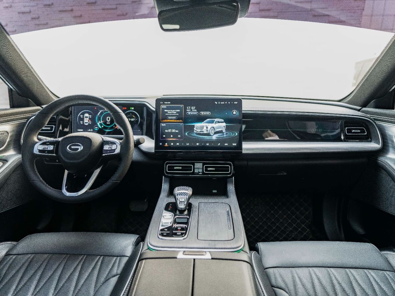 جي إي سي GS 8 2.0T GX (4WD)