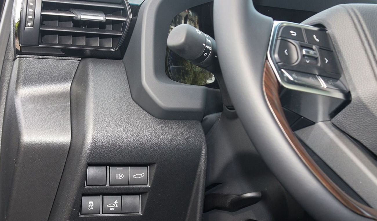 تويوتا لاند كروزر 2026 Model Toyota Land Cruiser (LC300) VX, 4.0L Petrol 4WD 6A/T