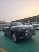 لكزس LX 700h Lexus LX 700h Hybrid 2026 – سيغنتشر فل أوبشن | أسود خارجي | داخلية حمراء