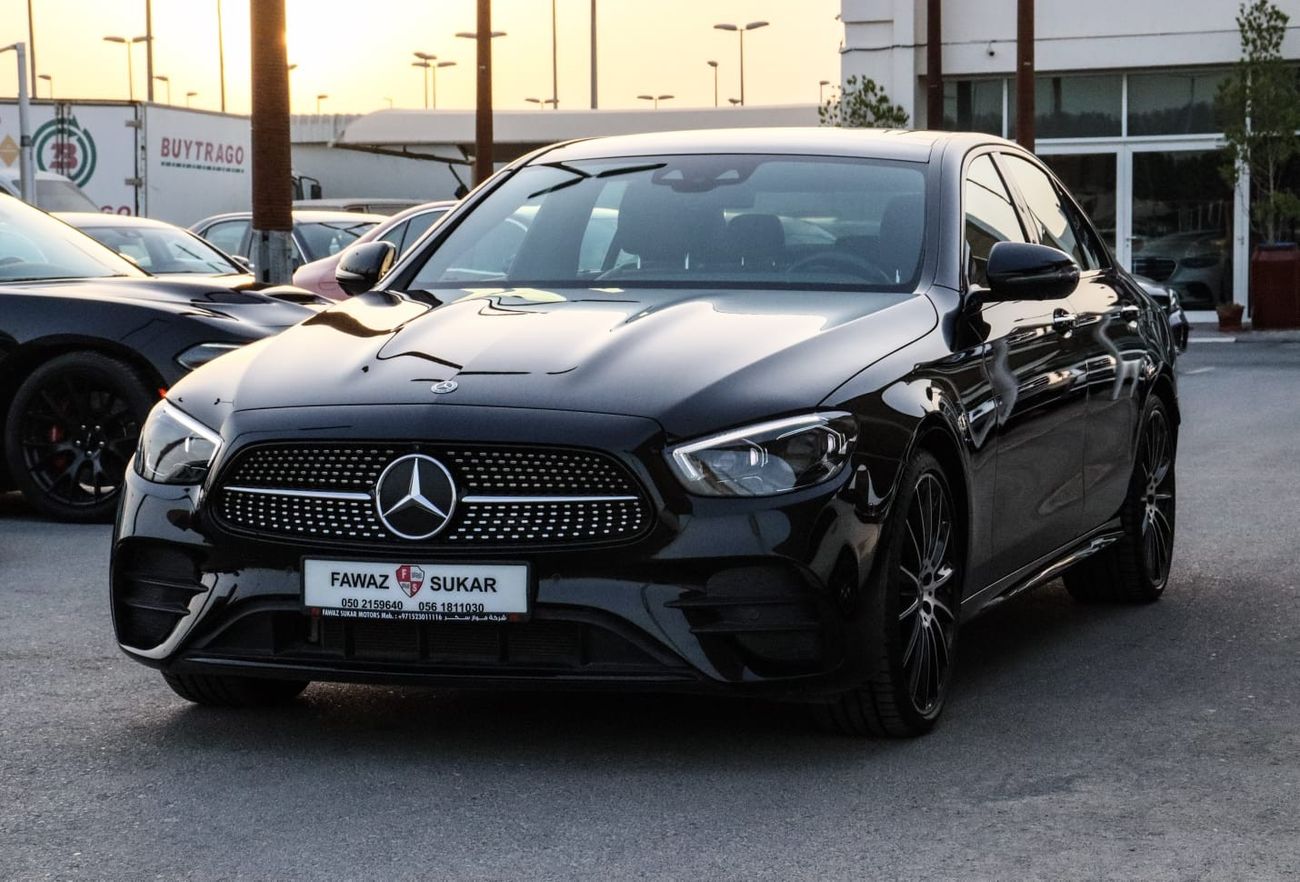 مستعملة مرسيدس بنز E300 ئي 300 2021 للبيع في دبي - 458598
