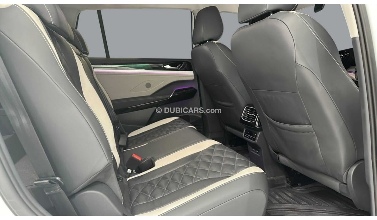 Volkswagen ID.6 Volkswagen ID.6 2022: Fully Loaded Electric Innovation - Exclusive at Silk Way Cars!