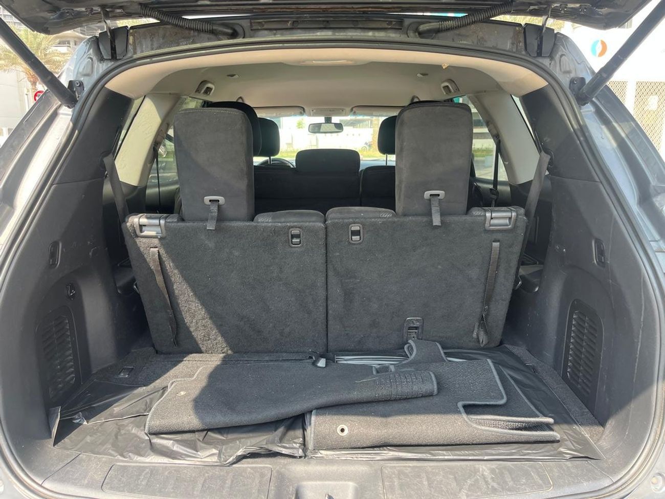 Nissan Pathfinder S 3.5L (260 HP) 4WD