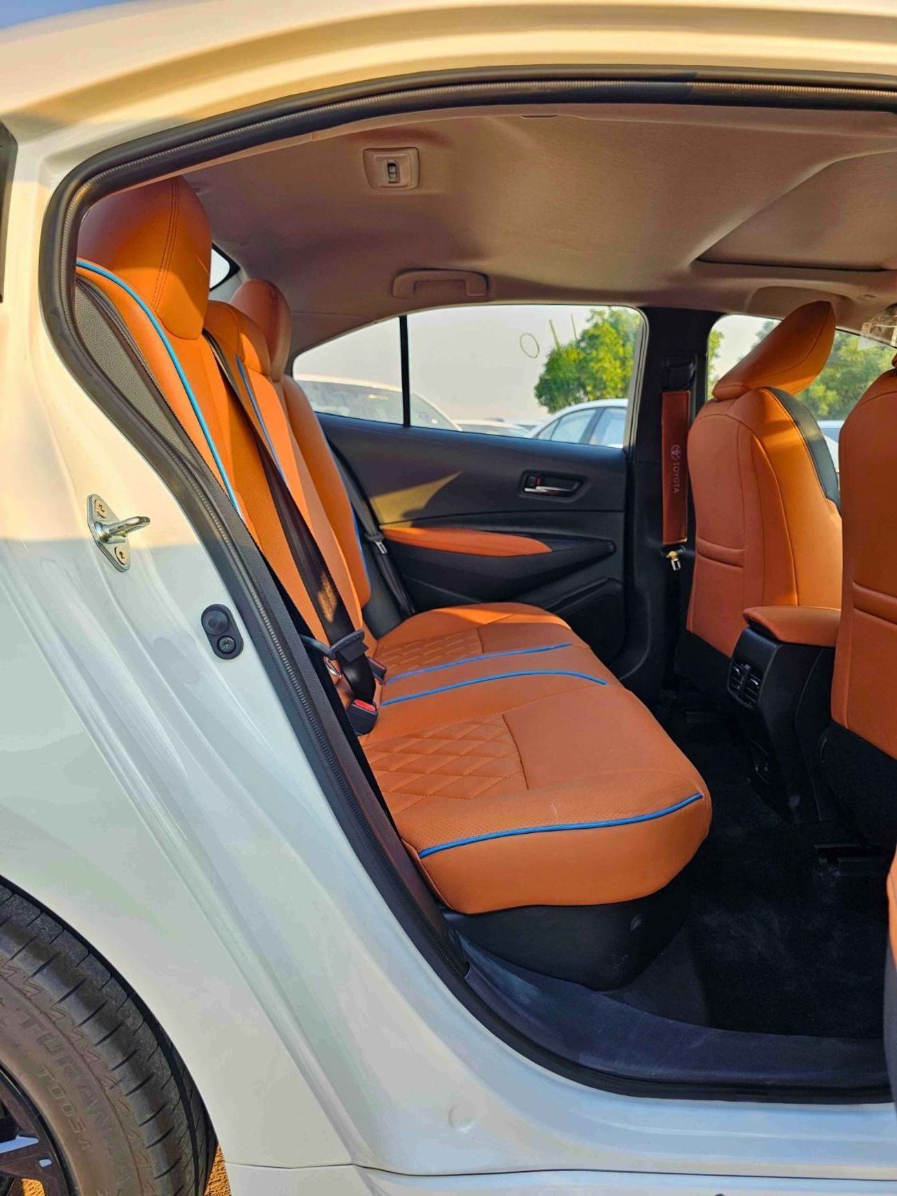 تويوتا ليفين GR SPORTS HYBRID / 1.8L V4 / 360*CAMERA / LEATHER SEATS / SUNROOF (CODE # TLHGR)