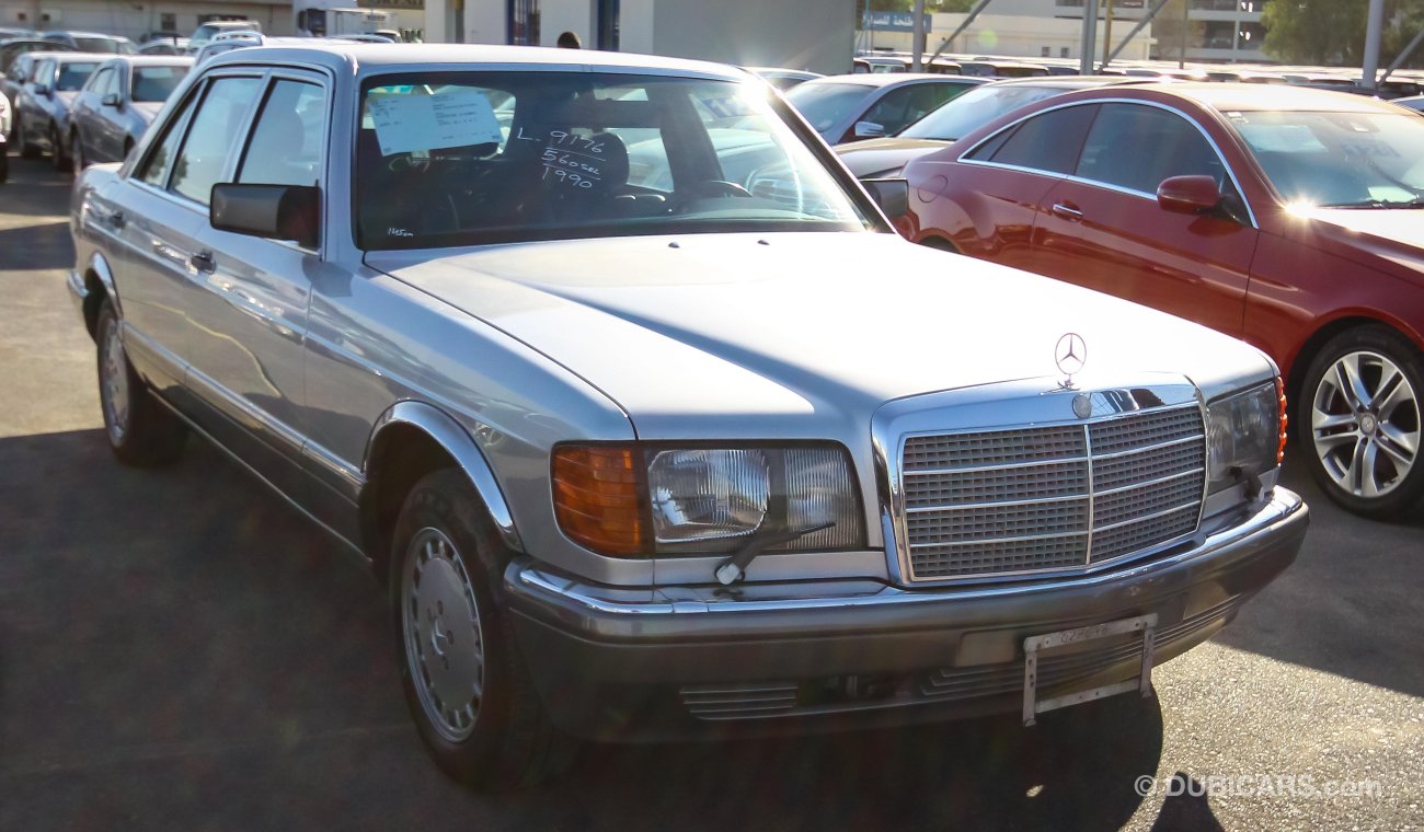 مرسيدس بنز 560 SEL