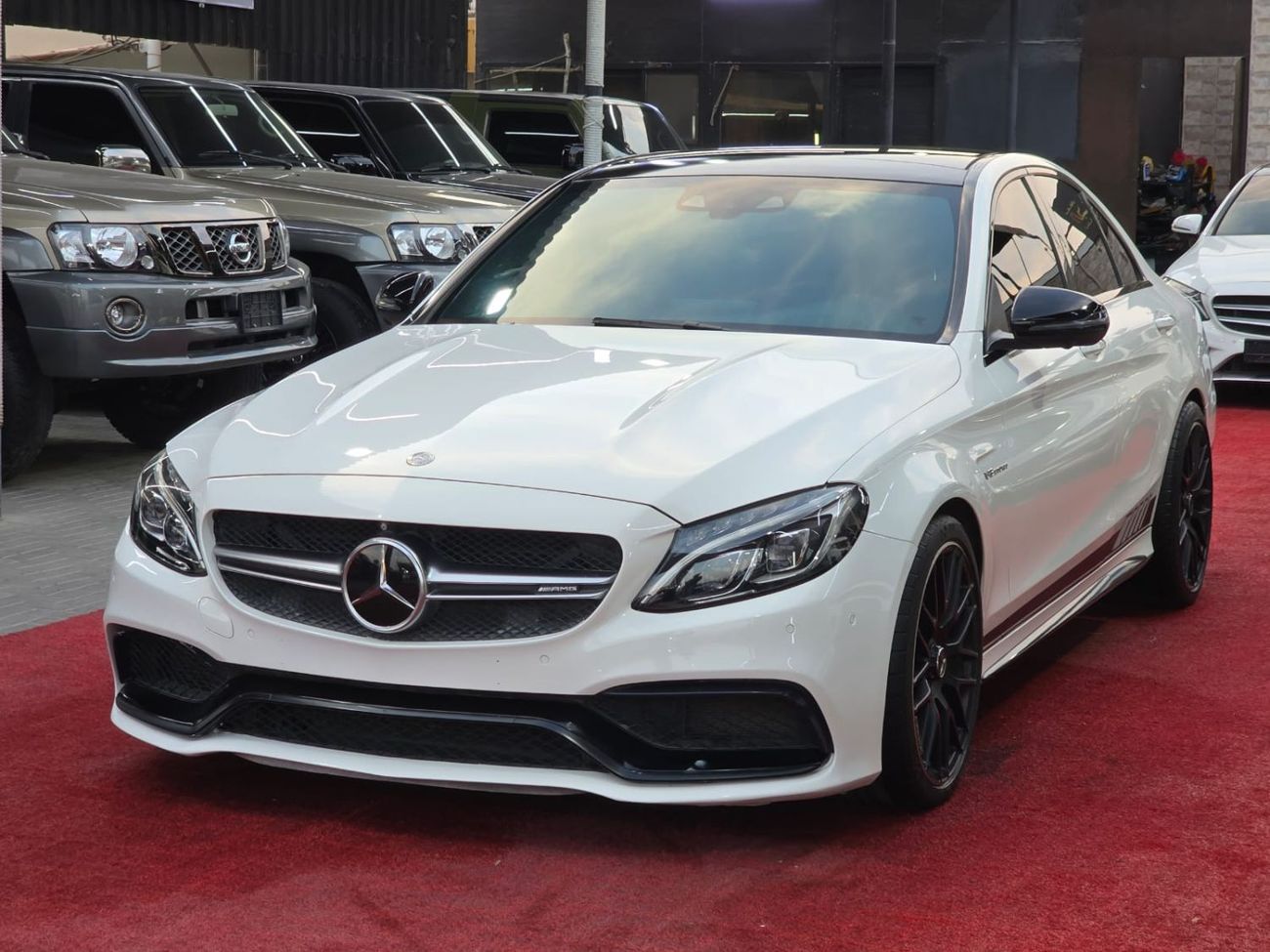Mercedes-Benz C 63S AMG Std 4.0L (5 Seater)
