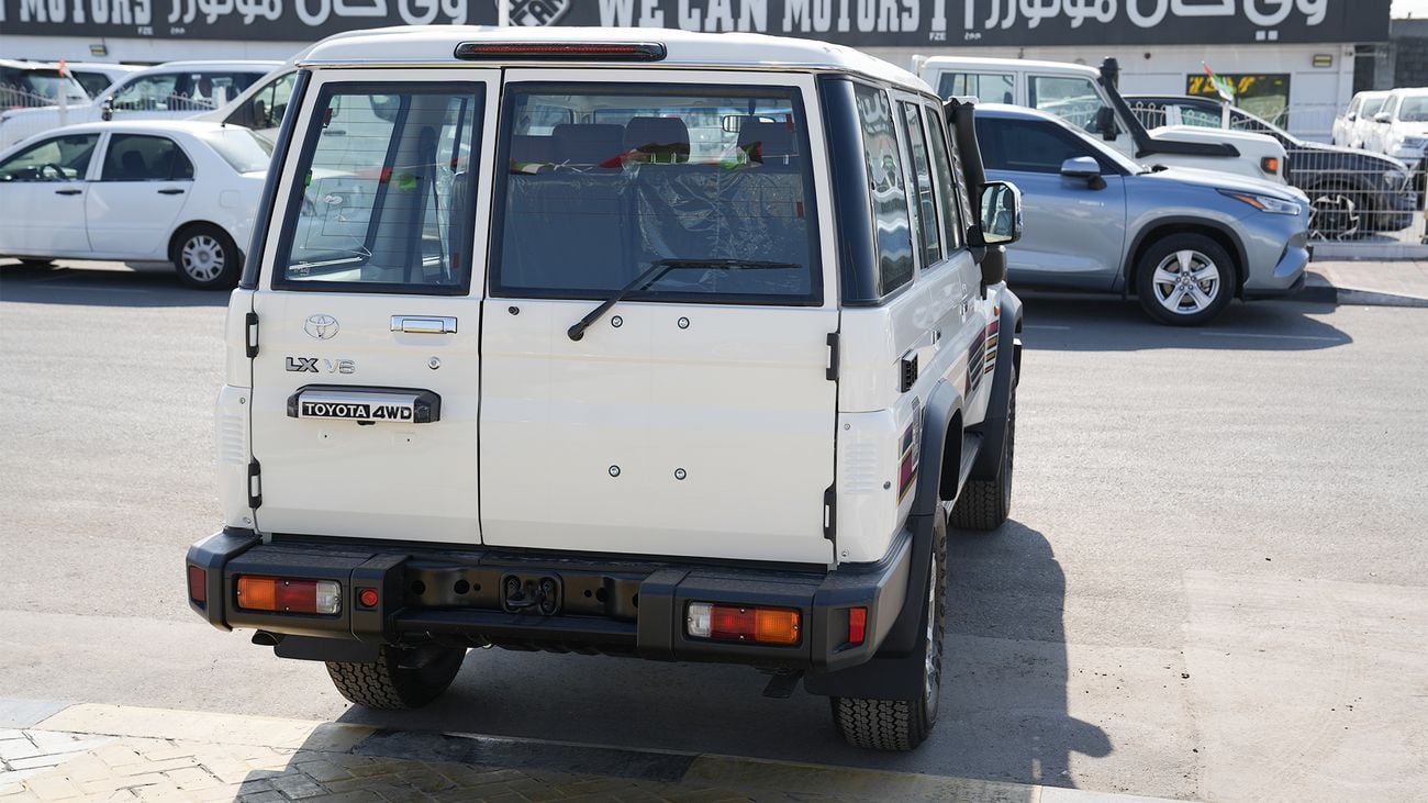 Toyota Land Cruiser LX V6