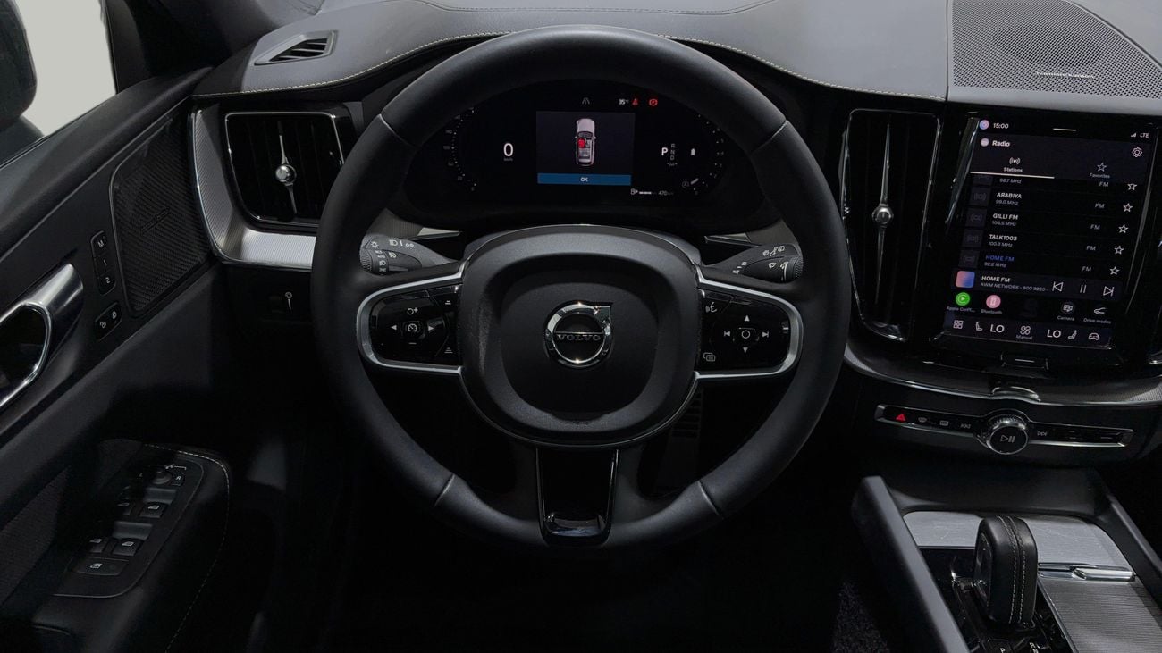 فولفو XC 60 كارس24 هي سوق ضخم للسيارات المستعملة موثوق ومضمون ٪كارس24 هي سوق ضخم للسيارات المستعملة موثوق ومضمون