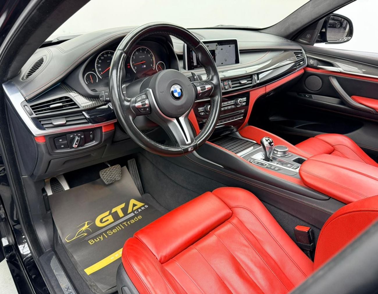 BMW X6 M 2018 BMW X6M, Full Service History, Fully Loaded, Excellent Condition, GCC