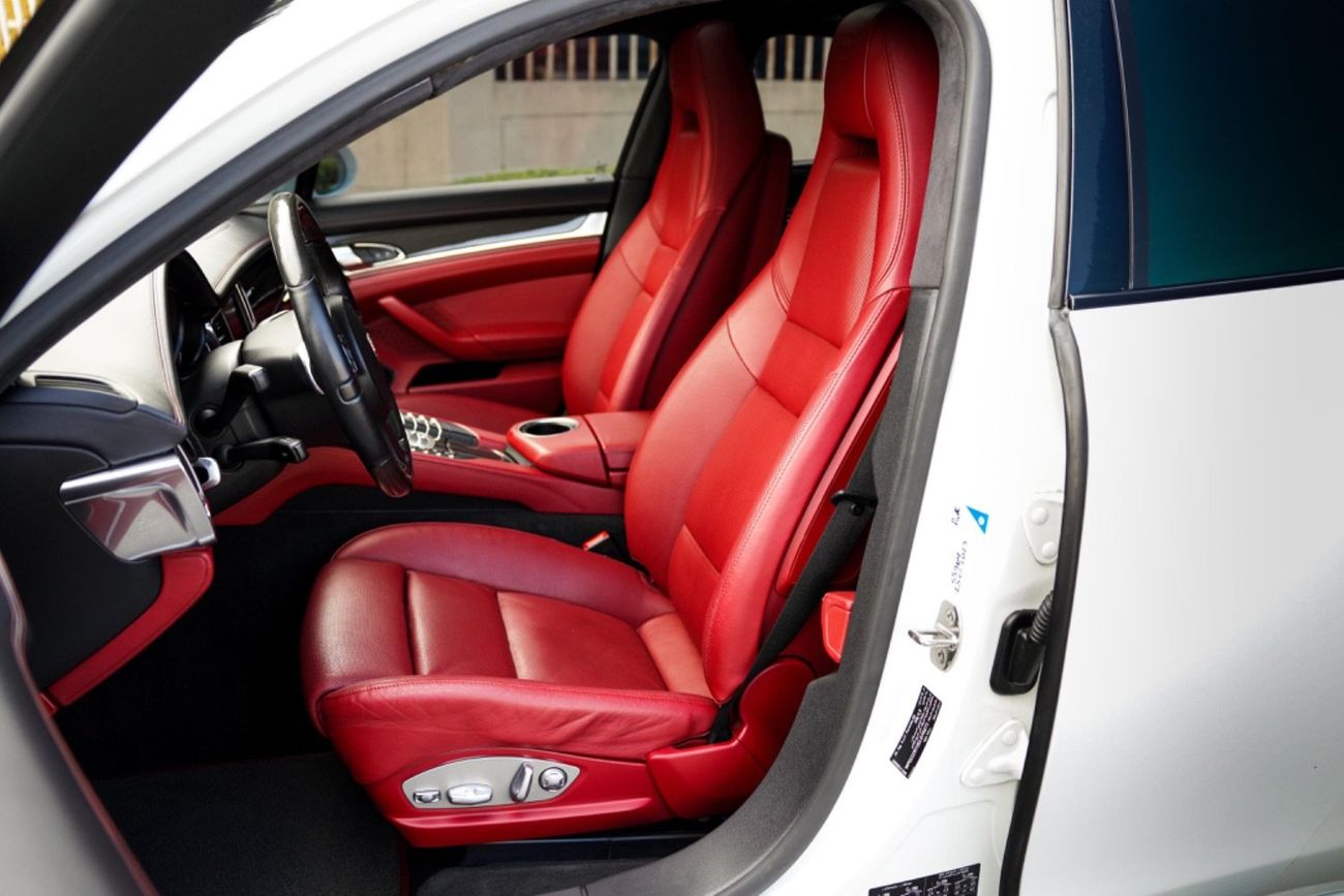 بورش باناميرا Turbo 4.8L (493 HP)