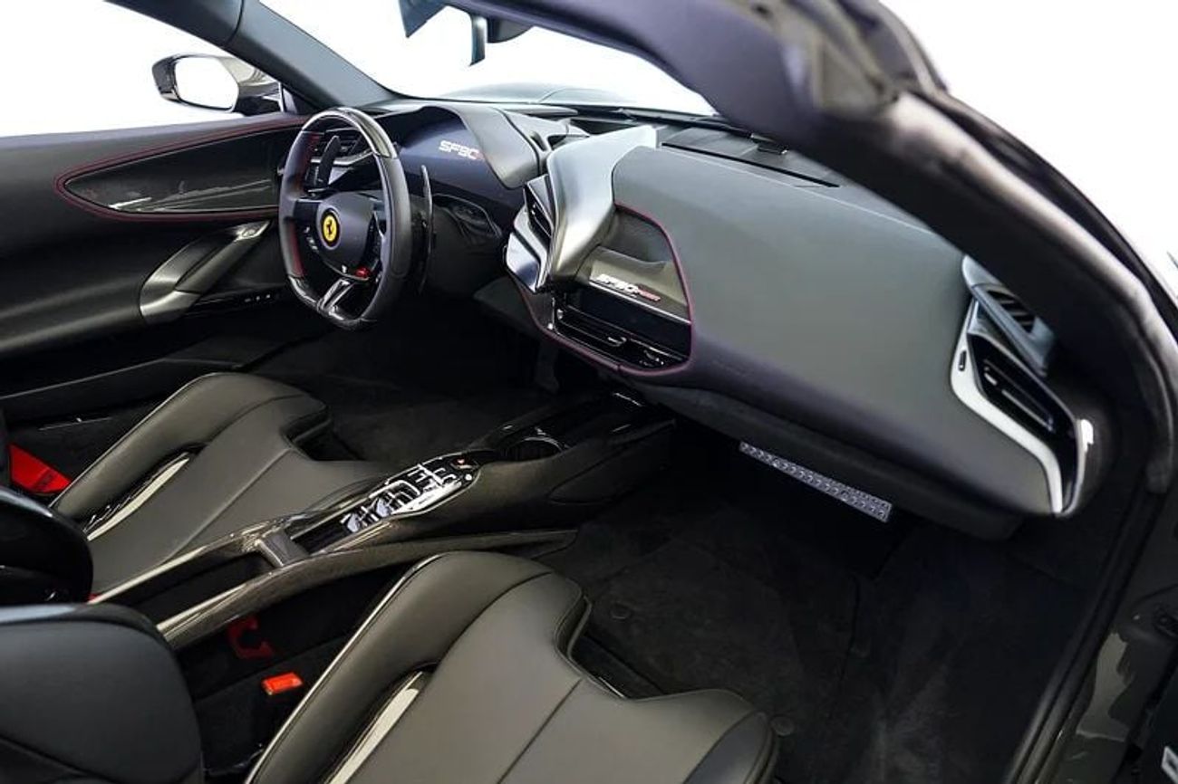 Ferrari SF90 SPIDER