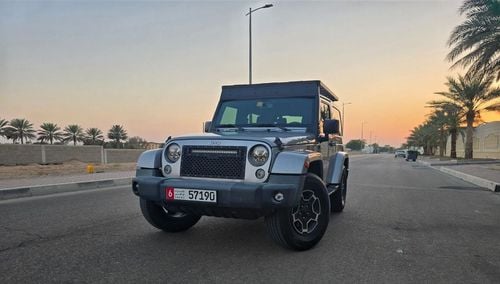 جيب رانجلر Sahara 3.6L A/T