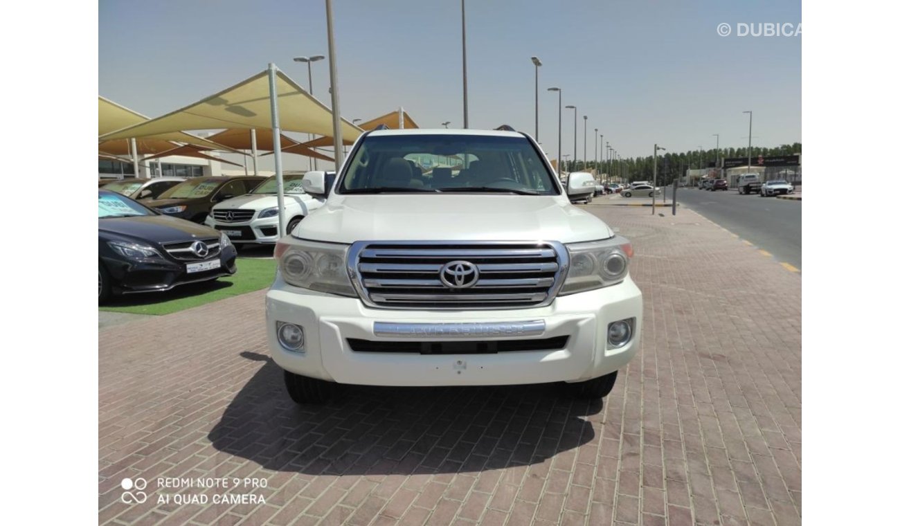 Toyota Land Cruiser Sharja